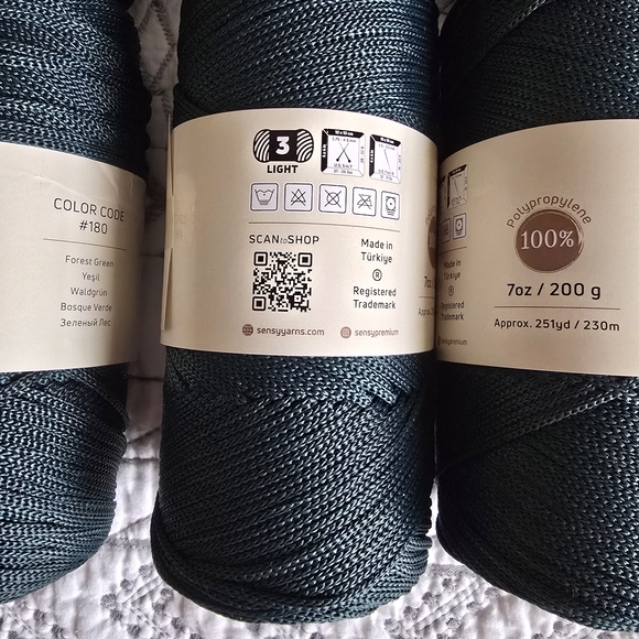 Sensy Macrame Cord 2mm in Forest Green 180. - Picture 4 of 4